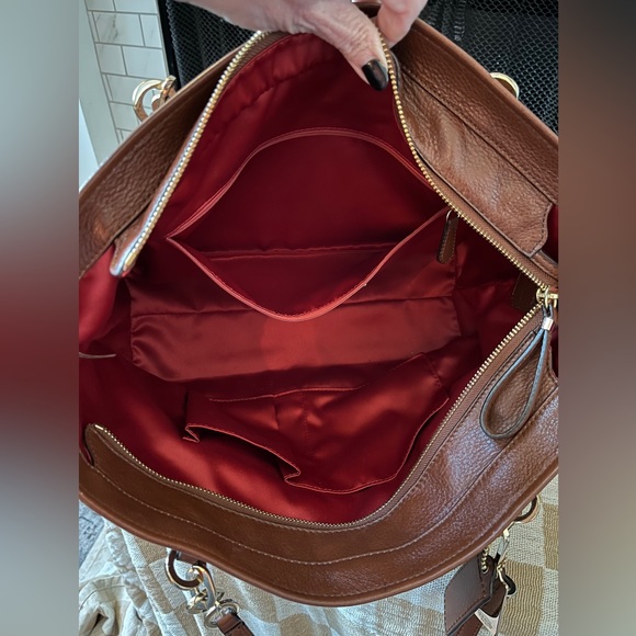 Brown leather coach purse - Picture 4 of 10